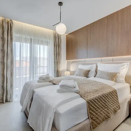 Casa Di Mare - Garden Vila Trogir